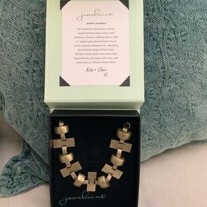 Jewelmint’s Astoria Necklace